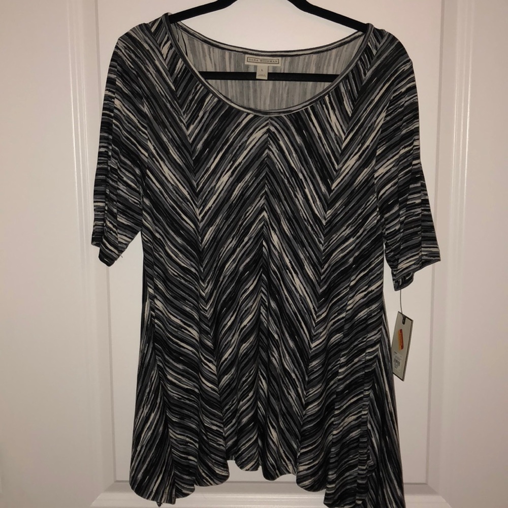 Dana Buchanan Black, Gray, & White Swing Tee